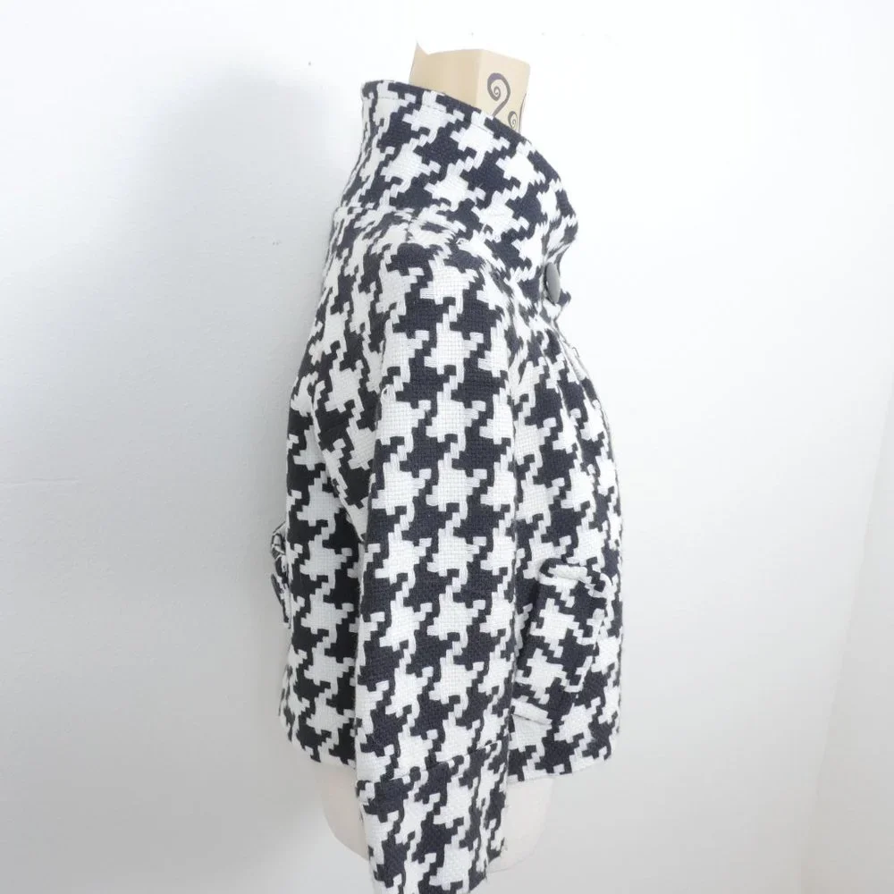 Nygard Black White Houndstooth Design Retro Coat Wide Half Sleeve SZ 8 Jacket - Picture 8 of 14